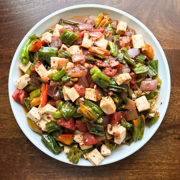 Original Post : Vegan Turkish Menemen (tofu scramble) with Shishito Peppers and Urfa Chile | www.alldayieat.com