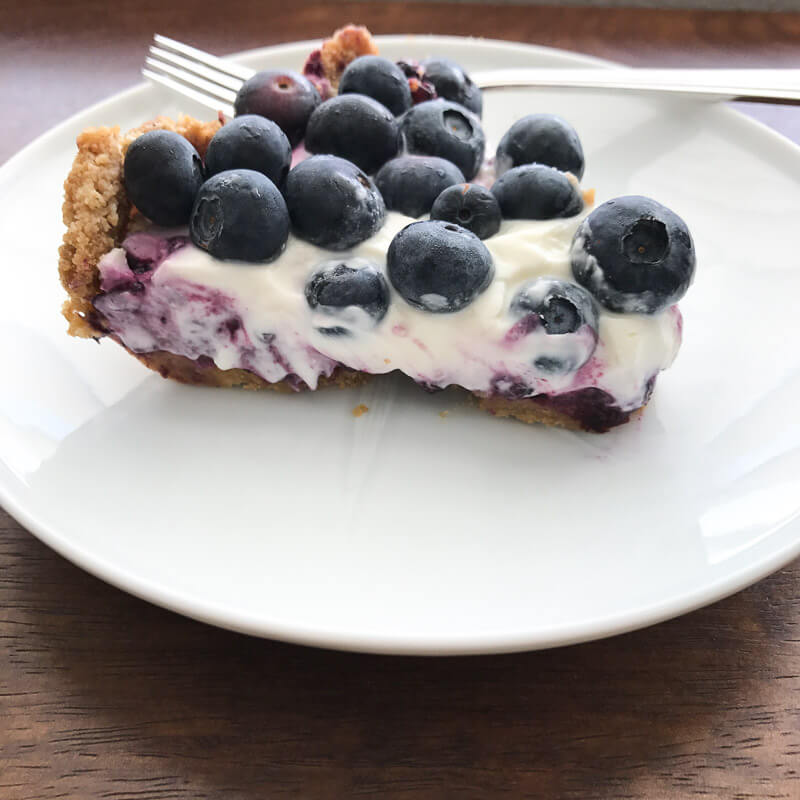 No-Bake Blueberry Cream Pie with Graham Cracker Crust ...