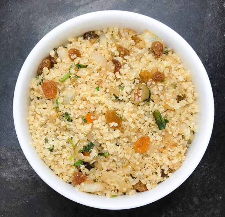 Quinoa with Pimento Stuffed Olives, Gold Raisins, and Cilantro