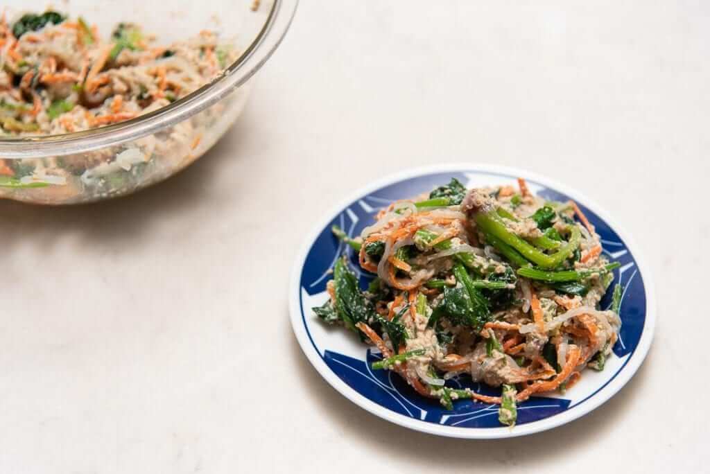 Japanese tofu recipe Carrot, Spinach, and Shirataki noodles (Shiraae) (2)