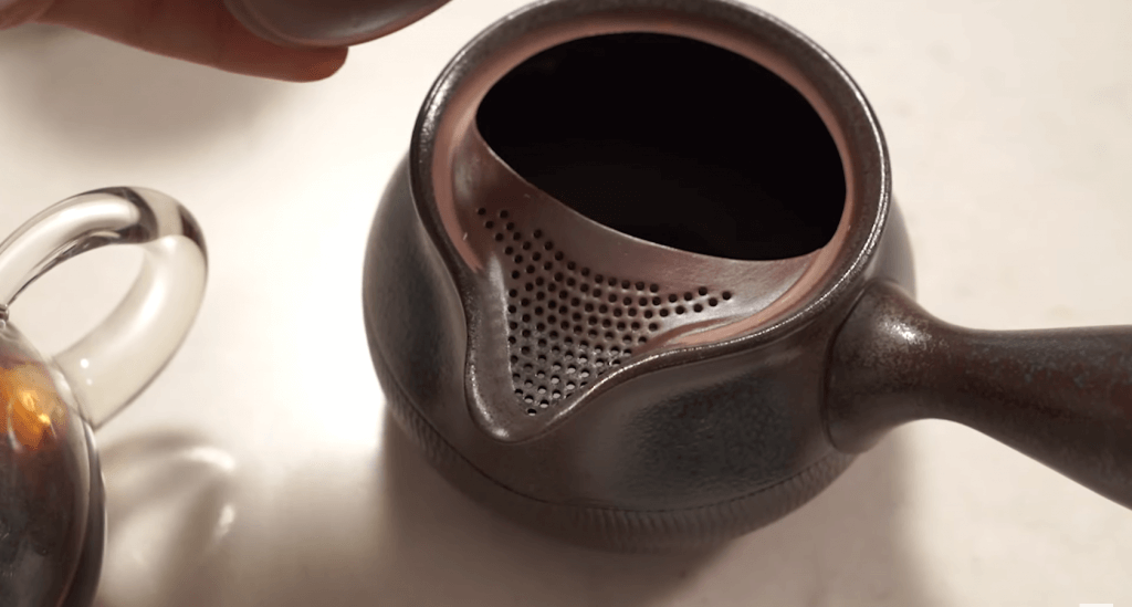 Japanese Teapot with strainer