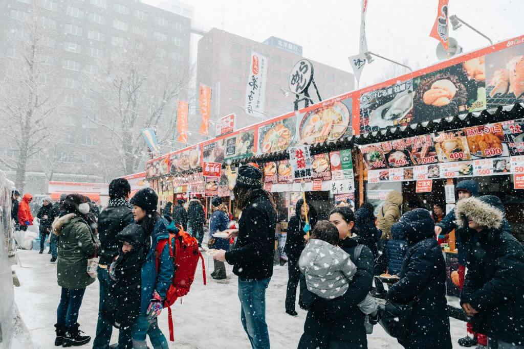 activities sapporo japan winter snow festival