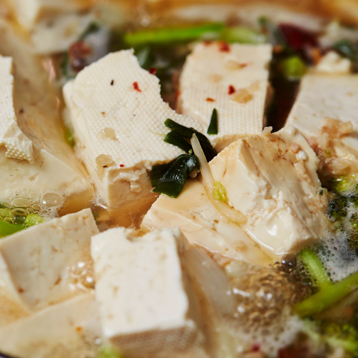 Cooked tofu with vegetables