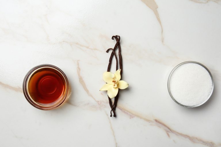 Is There Sugar in Vanilla Extract? All You Need to Know